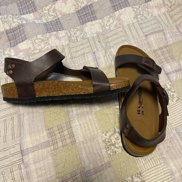 Aerothotic arch support cork footbed sandals. Women’s size 9. NWOT - Picture 4 of 8